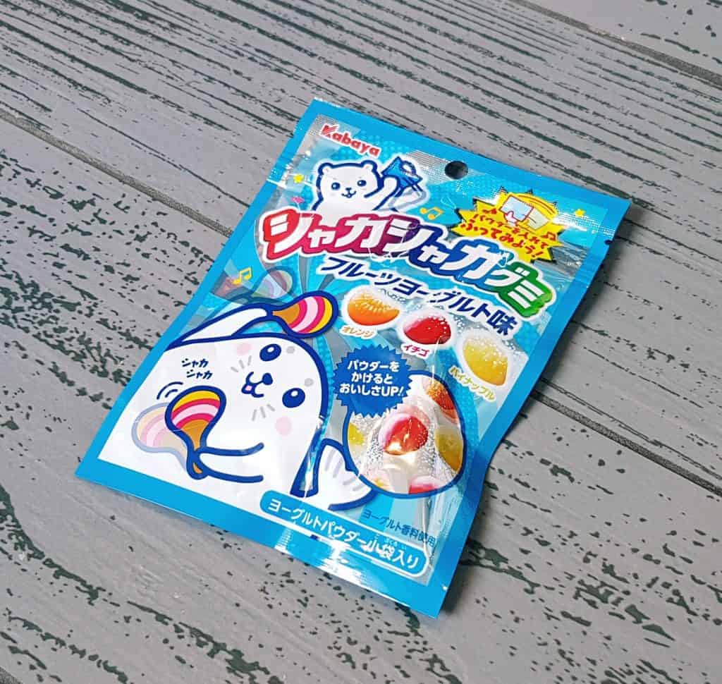TokyoTreat – Japanese Candy May 2017 Shake Shake gummies