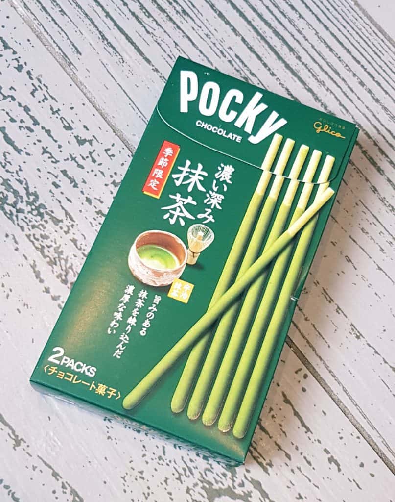 TokyoTreat - Japanese Candy April 2017 Second Anniversary Edition Unboxing Matcha Pocky